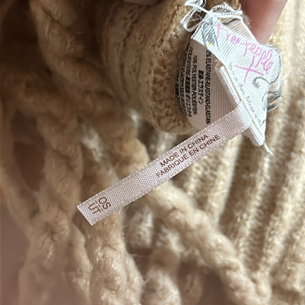π Free π People Scarf Beige - Picture 12 of 12